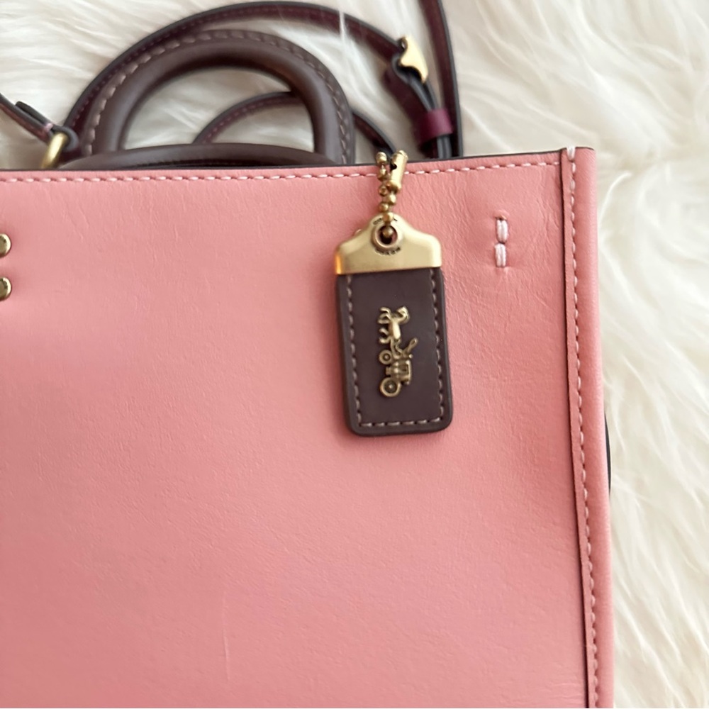Coach Pink Rogue 17 - Picture 9 of 16